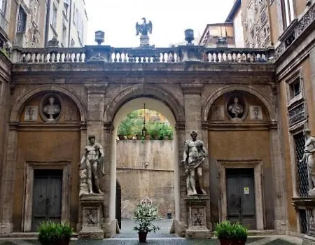 Casa Funari * Rome